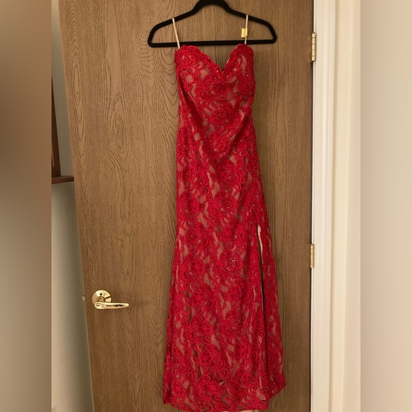 Red Lace Strapless Jovani Prom Size